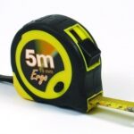 metr 5m/19mm ERGO Firma Killich s.r.o. nabízí nářadí. Do sortimentu nářadí patří metry a pásma. Metry a pásma jsou v ruzných délkách a různých druhů.