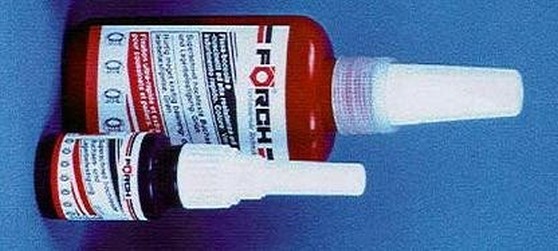 lepidlo 10ml na závity střední EURO-LOCK Firma Killich s.r.o. nabízí Stavební chemii. V sortimentu stavební chemie jsou výrobky značky Loctite. Jedná se o speciální a vteřinová lepidla. Lepidla Loctite jsou  k dostání většinou v menších baleních.